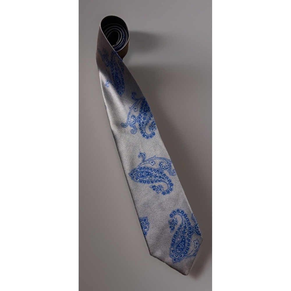 Gianfranco Ferre Men's Neckwear Tie Italian Silver Blue Paisley 100% Silk JBHS